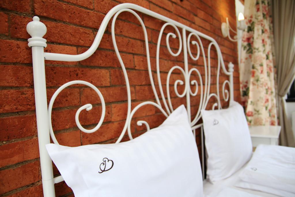 Hotel Conacul Bratescu Bran  Esterno foto
