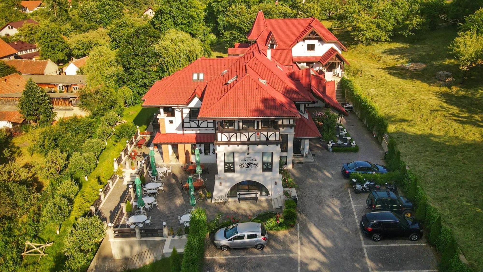 Hotel Conacul Bratescu Bran  Esterno foto