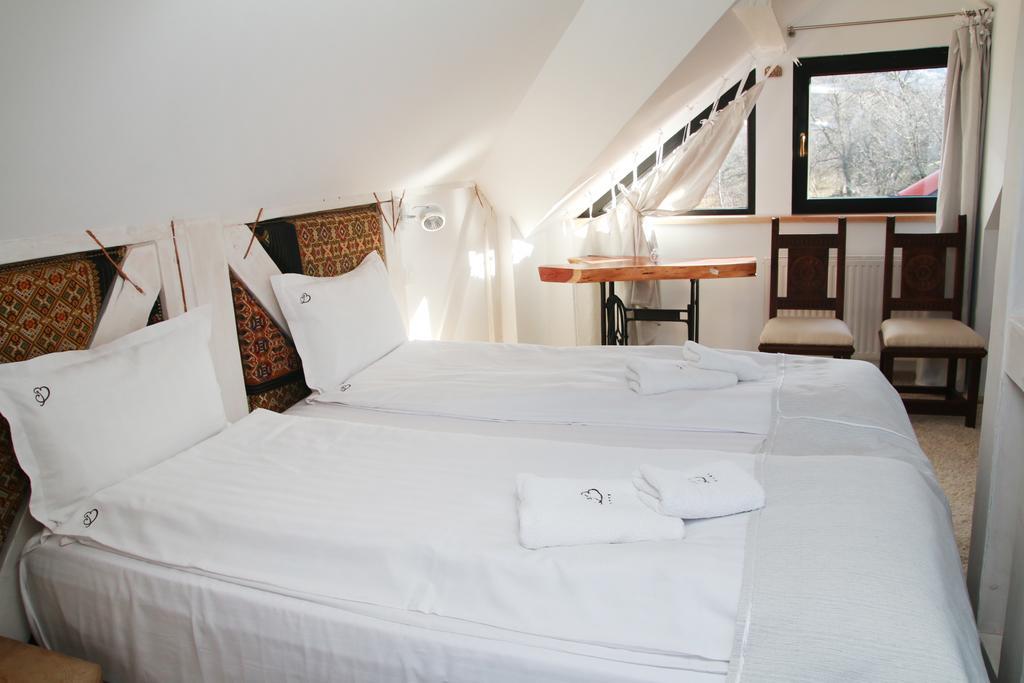 Hotel Conacul Bratescu Bran  Camera foto