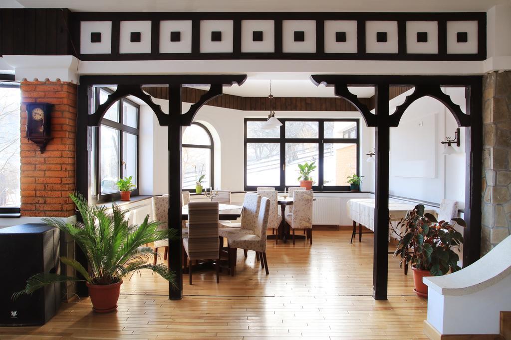 Hotel Conacul Bratescu Bran  Esterno foto