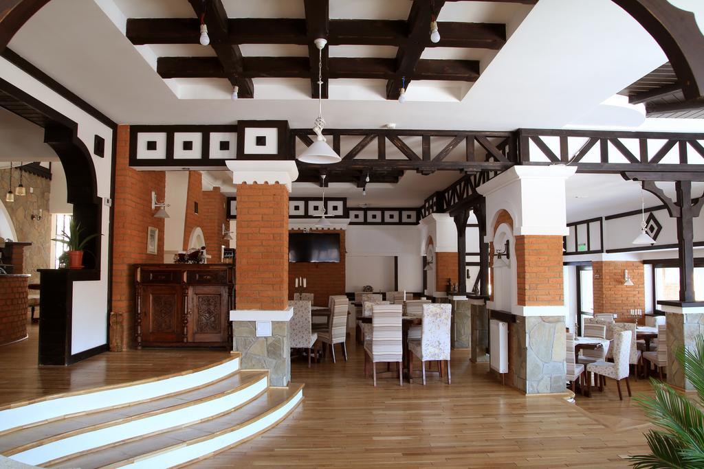 Hotel Conacul Bratescu Bran  Esterno foto