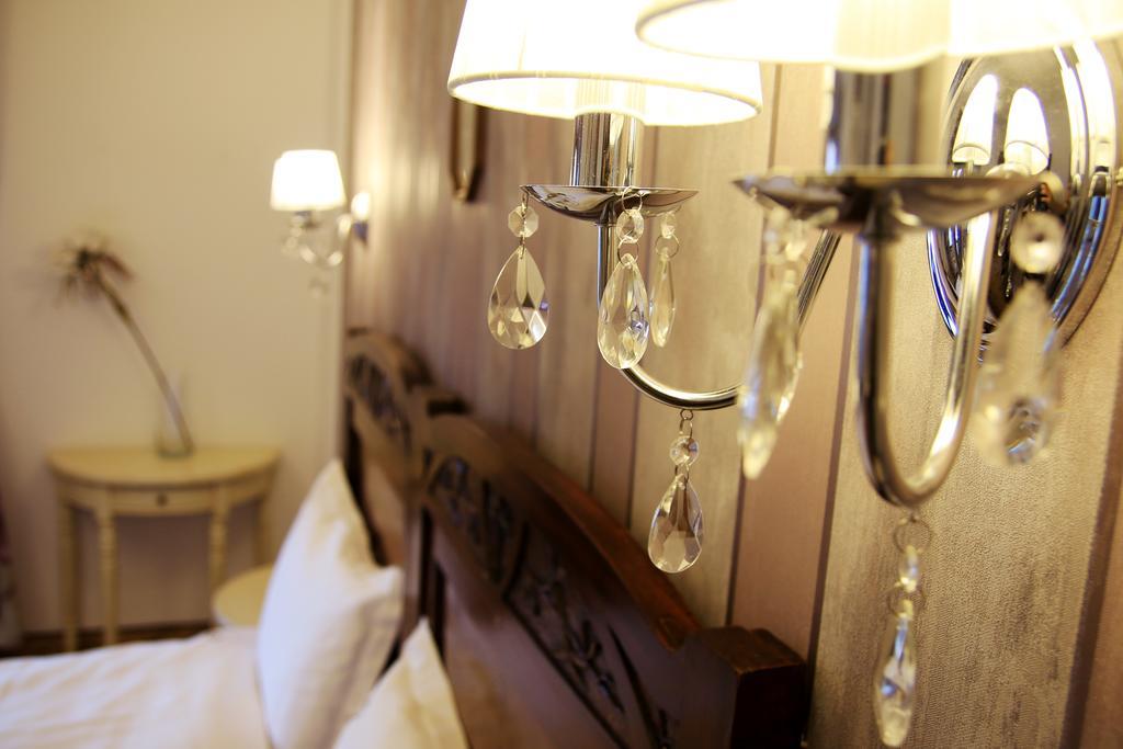 Hotel Conacul Bratescu Bran  Esterno foto