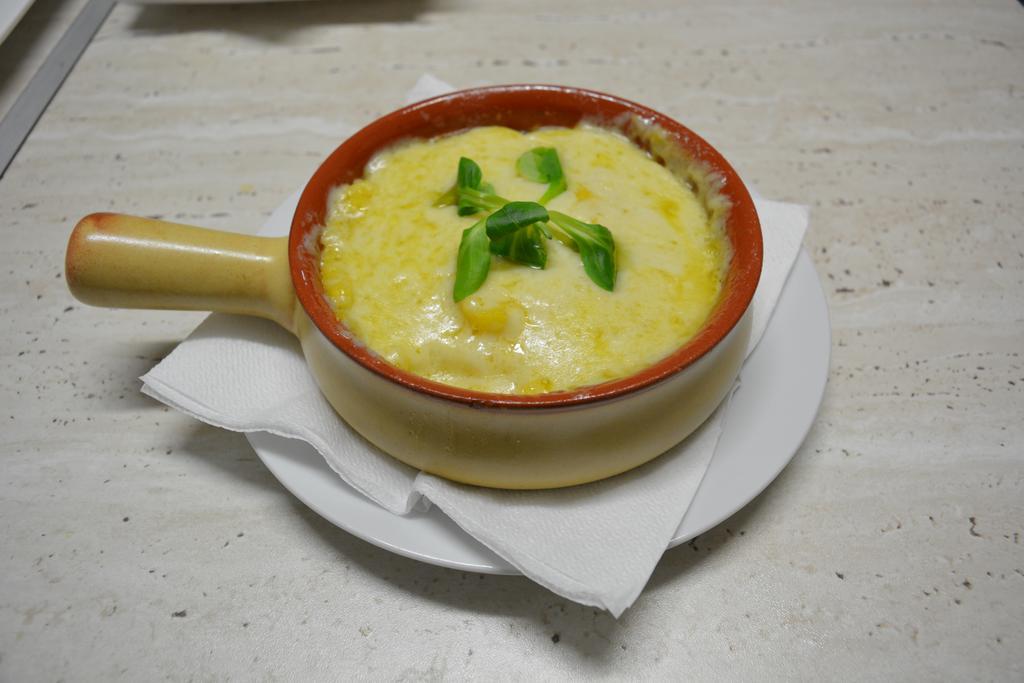 Hotel Conacul Bratescu Bran  Esterno foto
