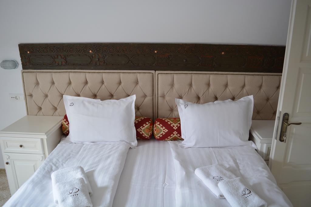 Hotel Conacul Bratescu Bran  Esterno foto