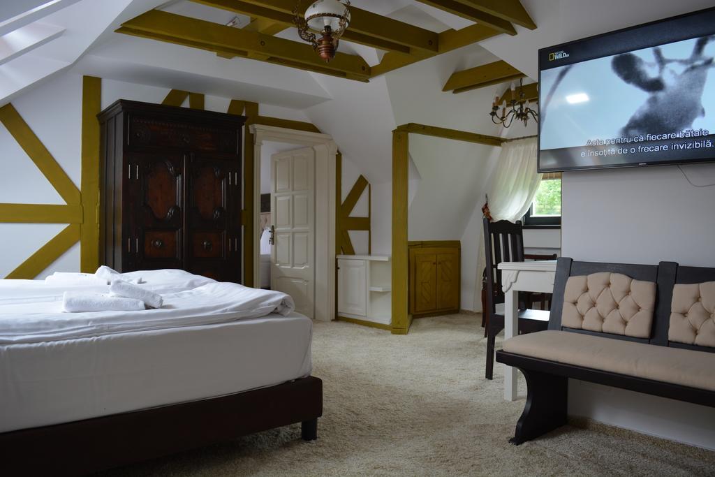 Hotel Conacul Bratescu Bran  Esterno foto